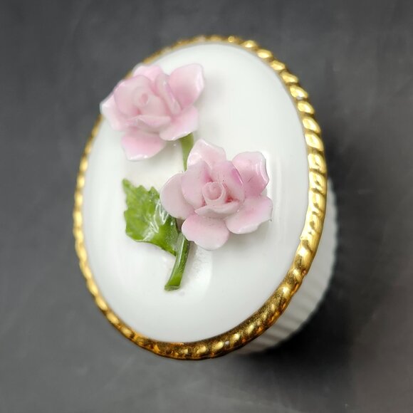 Aynsley Bone China Small Oval Trinket Box Pink Roses Gold Trim Made In England - Picture 3 of 10